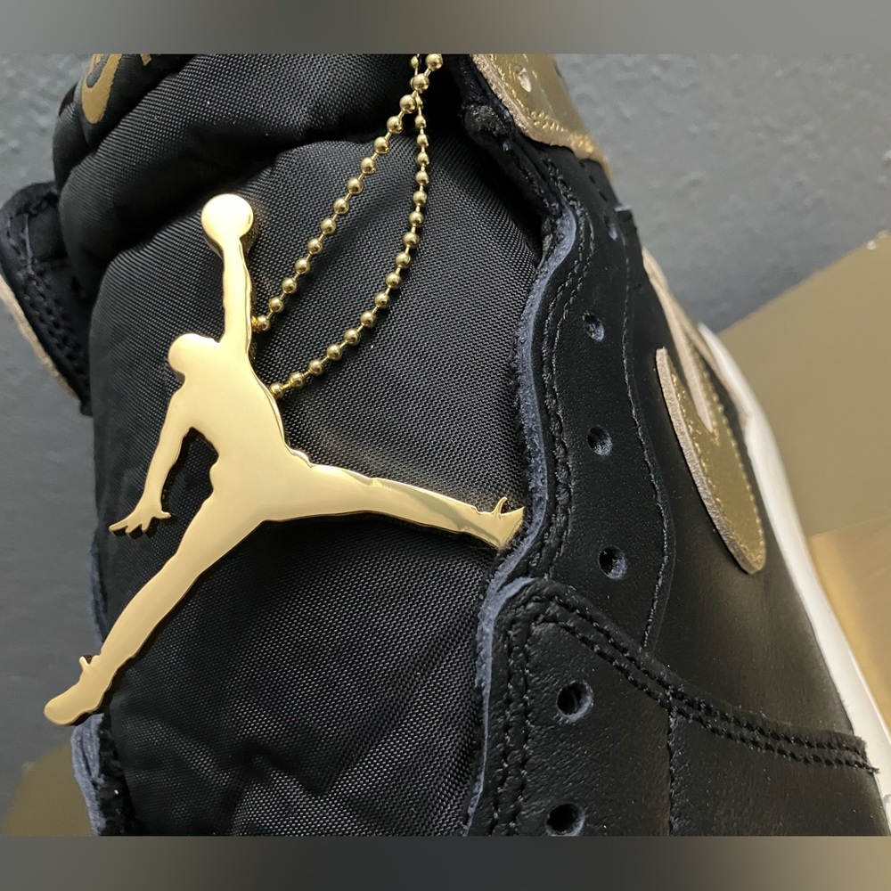 Nike Air Jordan 1 Retro OG High Black & Gold Shoes BRAND NEW Sneakers OG All! - Picture 3 of 8